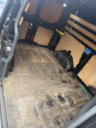 Ford Transit Custom 2.0 TDCI 77KW L1H1 Clima Navi Led NAP picture 18