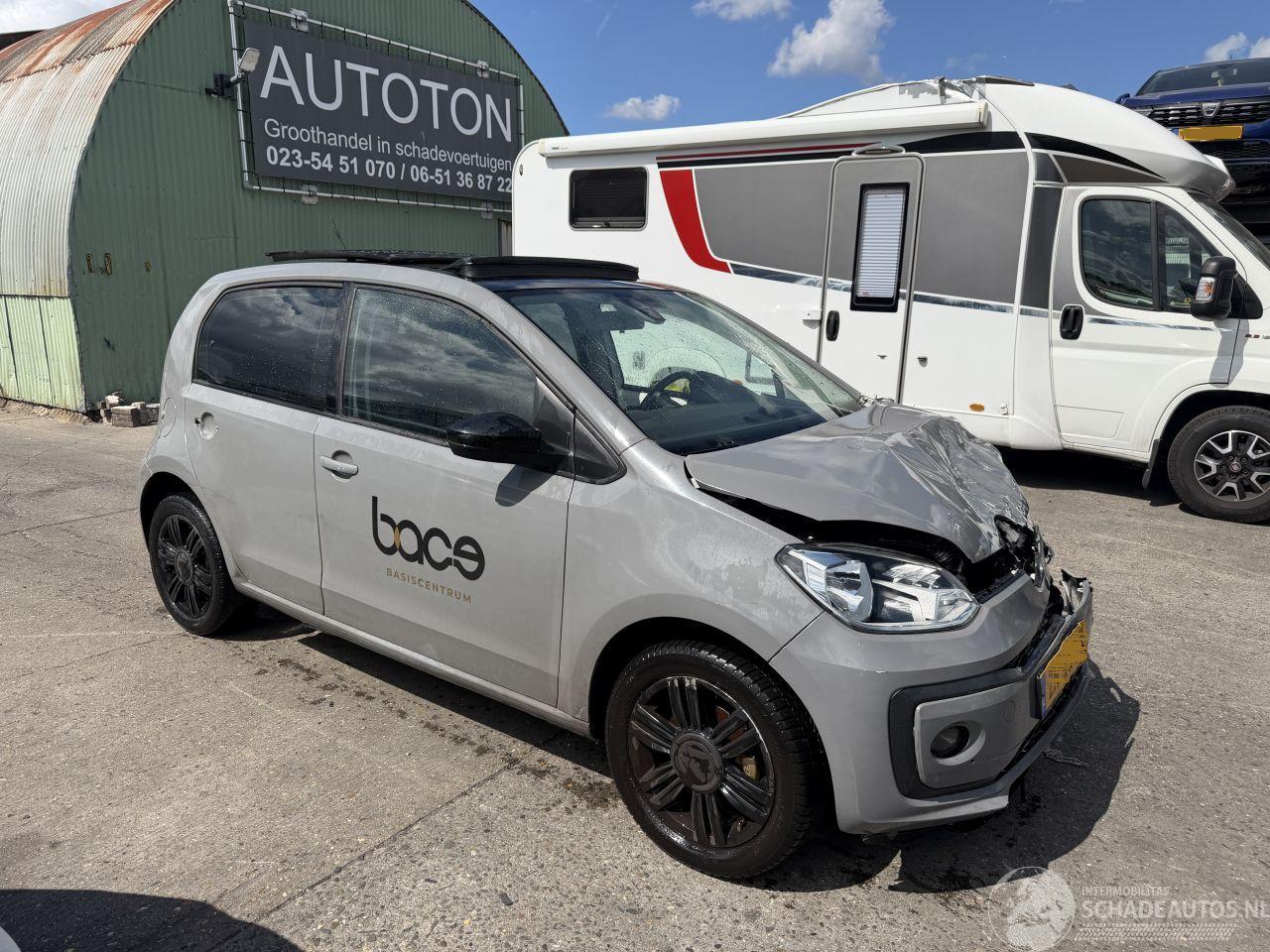 Volkswagen Up! 1.0 44KW High Up Pano Airco 5-Drs
