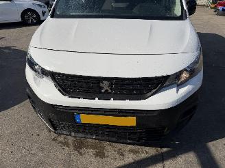 Peugeot Partner 1.5 Bluehdi 73KW Navi Airco Camera S&S L1 NAP picture 14