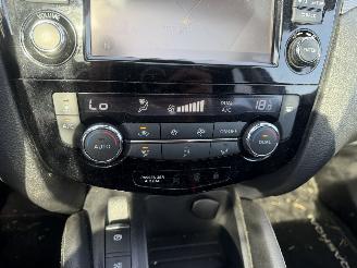 Nissan Qashqai 1.2 85KW Tekna Clima Navi Led Pano picture 11
