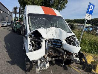 Ford E-Transit 68 kWh 135KW L3H2 picture 7