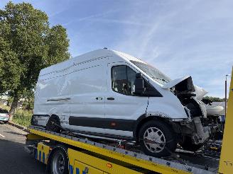 Ford E-Transit 68 kWh 135KW L3H2 picture 4