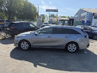 Kia Ceed 1.5 T-GDI 118KW Autom. DynamicPlusLine Navi Clima Led NAP picture 2