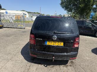 Volkswagen Touran 1.4 TSI 103KW Clima Optive NAP picture 4
