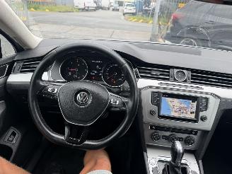 Volkswagen Passat 1.6 TDI 88KW Navi Clima Led Comfortline NAP picture 8