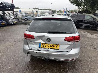 Volkswagen Passat 1.6 TDI 88KW Navi Clima Led Comfortline NAP picture 4