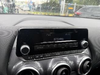 Nissan Juke 1.0 DIG-T 84KW Clima Led Visia NAP picture 11
