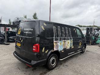 Volkswagen Transporter 2.0 TDI 75KW L2H1 Highline Clima Schuifdeur NAP picture 3