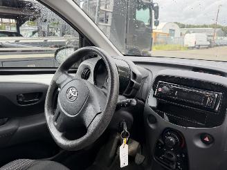 Toyota Aygo 1.0 VVT-I 51KW Airco 5-Drs X-Now picture 11
