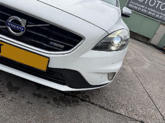 Volvo V-40 1.6 T3 110KW R-Design Pano Clima Navi Xenon NAP picture 20