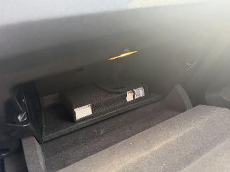 BMW 2-serie 218i Autom. 100KW Pano Clima Navi High Executive picture 17