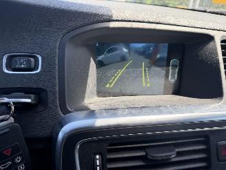 Volvo V-60 2.4 D6 PHEV 158KW AWD R-Design Clima Navi Schuifdak picture 19