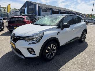 Renault Captur 1.3 TCE Autom. 96KW Clima Navi Camera Led Intens NAP picture 2
