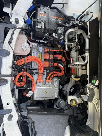 Dacia Spring 26.8 kWh Extreme 48KW Clima Navi Camera Led NAP picture 15