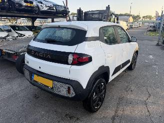 Dacia Spring 26.8 kWh Extreme 48KW Clima Navi Camera Led NAP picture 4