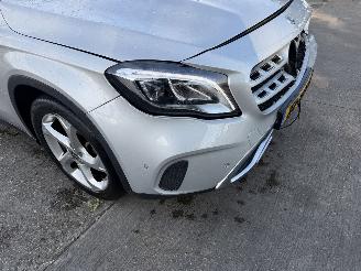 Mercedes GLA 200 115KW Autom. Pano Clima Navi Premium Plus NAP picture 14