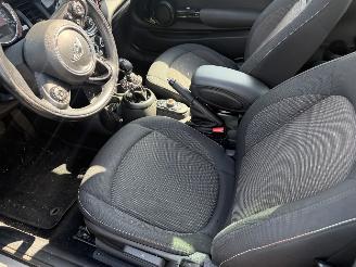Mini One 1.2 Autom. 75KW Pano Navi Clima Business NAP picture 7
