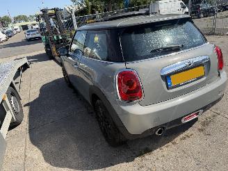 Mini One 1.2 Autom. 75KW Pano Navi Clima Business NAP picture 5