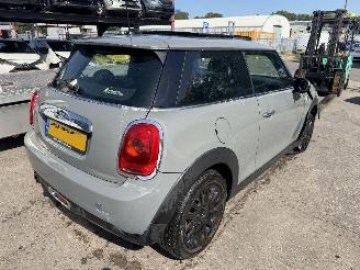 Mini One 1.2 Autom. 75KW Pano Navi Clima Business NAP picture 3