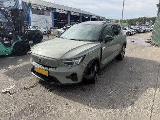 Volvo XC40 70 kWh Recharge Plus 170KW Pano Clima Navi Led NAP picture 6