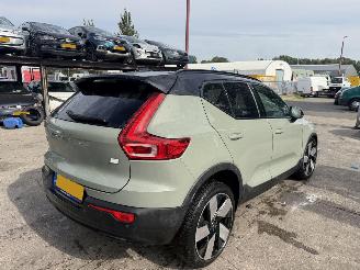 Volvo XC40 70 kWh Recharge Plus 170KW Pano Clima Navi Led NAP picture 3