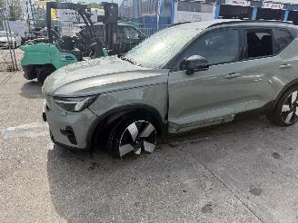 Volvo XC40 70 kWh Recharge Plus 170KW Pano Clima Navi Led NAP picture 15