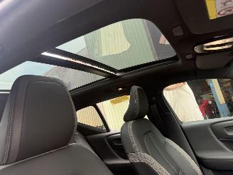 Volvo XC40 70 kWh Recharge Plus 170KW Pano Clima Navi Led NAP picture 10
