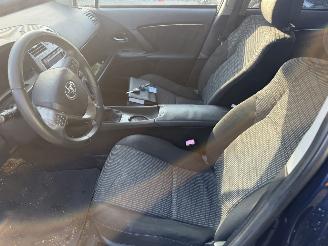 Toyota Avensis 2.0 VVTi 112KW Business Clima Navi Camera Business NAP picture 17