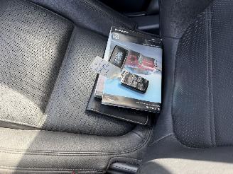 Jaguar E-Pace 2.0 P250 AWD 183KW Autom. HSE Pano HUD Clima Navi NAP picture 15