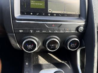 Jaguar E-Pace 2.0 P250 AWD 183KW Autom. HSE Pano HUD Clima Navi NAP picture 13