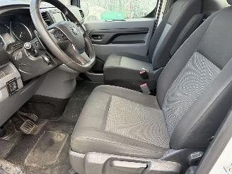 Toyota Proace 2.0 D-4D 130KW Autom. Long Professional Clima Navi Camera picture 8