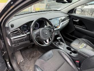 Kia Niro 1.6 GDI 77KW Hybrid Clima Navi Camera Led Dynamicline picture 6