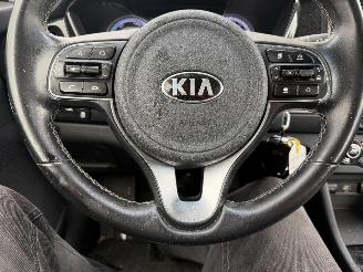 Kia Niro 1.6 GDI 77KW Hybrid Clima Navi Camera Led Dynamicline picture 12