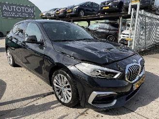 skadebil auto BMW 1-serie 116D 85KW High Executive Clima Navi Led 5-Dr NAP 2021/2