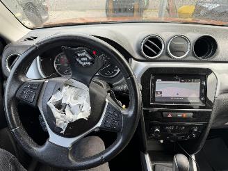 Suzuki Vitara 1.6 88KW Automaat Exclusive Clima Navi NAP picture 12