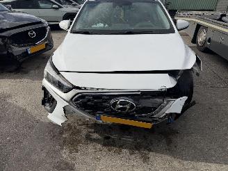 Hyundai Ioniq 1.6 GDI Hybrid Comfort Plus Clima Navi picture 13