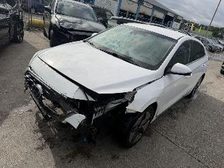 Hyundai Ioniq 1.6 GDI Hybrid Comfort Plus Clima Navi picture 11