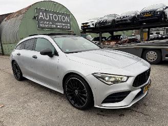 Vaurioauto  passenger cars Mercedes Cla-klasse 250 165KW Autom. Pano Sfeerverlichting Clima Navi Led Camera NAP 2021/1