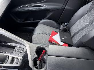 Peugeot 3008 1.6 Hybrid Autom.165KW Allure Pack Business Clima Navi Camera Led NAP picture 12