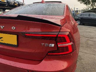 Volvo S-60 2.0 T5 184KW Autom. Pano Clima Navi R-Design HUD NAP picture 27