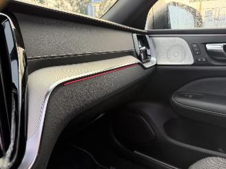 Volvo S-60 2.0 T5 184KW Autom. Pano Clima Navi R-Design HUD NAP picture 24