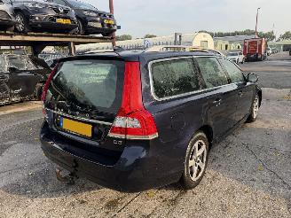 Volvo V-70 2.0 D3 110KW Schuifdak Clima Navi Polar NAP picture 3