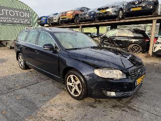Volvo V-70 2.0 D3 110KW Schuifdak Clima Navi Polar NAP picture 2