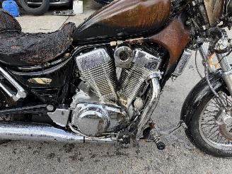Suzuki Intruder C 1400 CS Chopper 45KW picture 10
