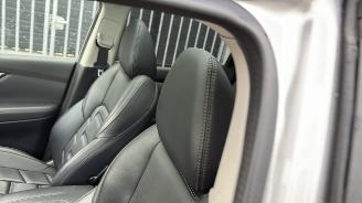 Nissan Qashqai 1.3 DIG-T 117KW Automaat Pano Clima Navi Leer 360Camera Premium Edition picture 9