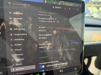 Tesla Model Y 75 kWh Long Range AWD 258KW Pano Clima Navi picture 16