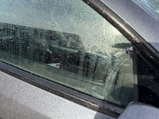 Tesla Model Y 75 kWh Long Range AWD 258KW Pano Clima Navi picture 19