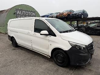 dañado vehículos comerciales Mercedes Vito 114CDI 100KW Autom. Extra Lang Navi Clima Schuifdeur NAP 2021/9