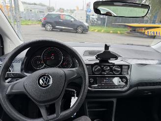 Volkswagen Up! 1.0 48KW Airco 5-Deurs NAP picture 10