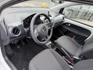 Volkswagen Up! 1.0 48KW Airco 5-Deurs NAP picture 6